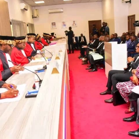 Cour constitutionnelle : plusieurs responsables réhabilités après l‘audience du 13 mars.